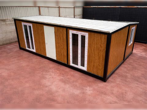 Kentsoy Yapı 42m2 2+1 Beşik Çatı Birleşim Modeli Prefabrik Konteyner Ev
