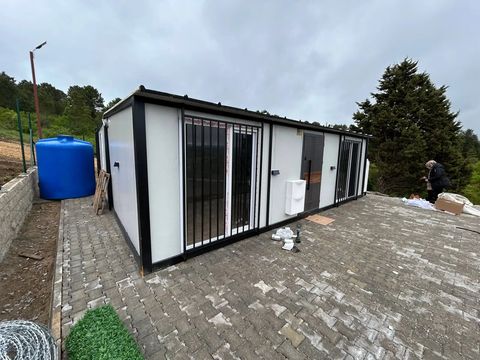 Kentsoy Yapı 56m2 2+1 Beşik Çatı Birleşim Modeli Prefabrik Konteyner Ev